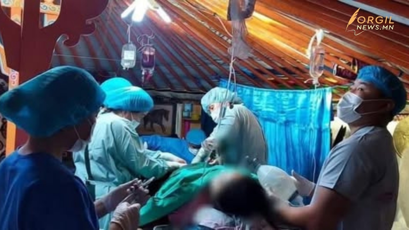 Алслагдсан нутагт амаржсан эх хүүхдийн амийг аварчээ