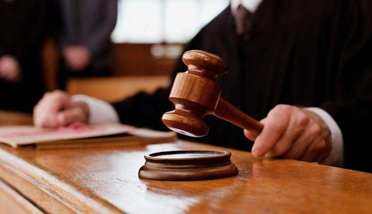 Ц.Санжаачойпэл, Э.Тэмүүлэн, Л.Алтан-Очир нарыг яллагдагчаар татаж, дахин цагдан хорилоо