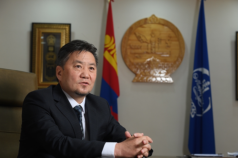 "Инфляци уу, эдийн засгийн өсөлт үү гэдэг 2 сонголтын дунд явна"
