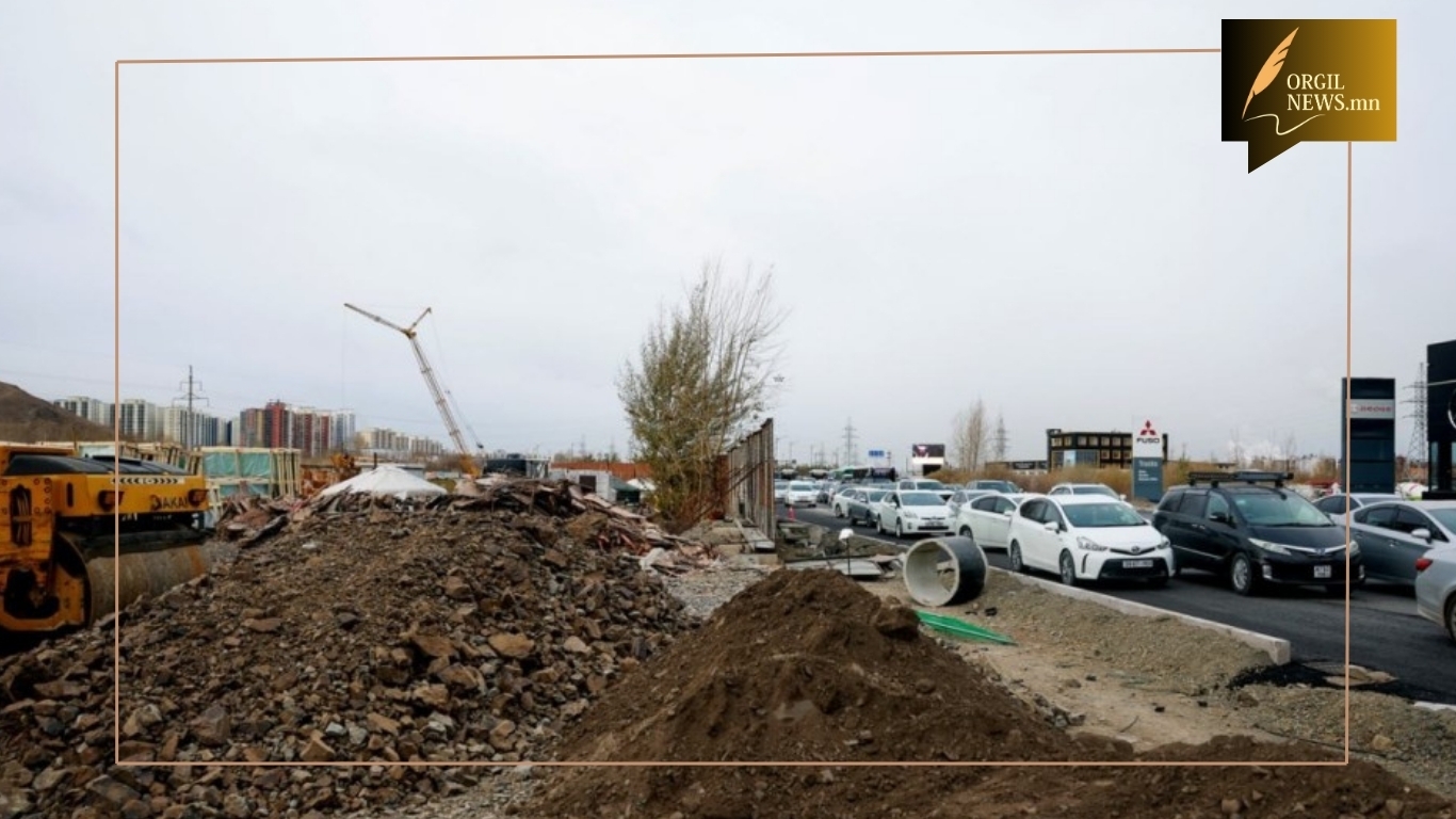 Нисэхийн тойргоос тэмээтэй хөшөө хүртэл авто замын нэгдүгээр эгнээгээр зөвхөн автобус зорчино.